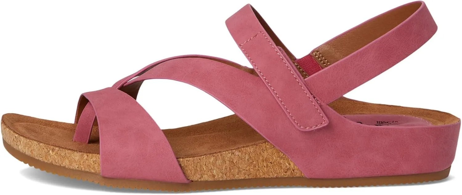Eurosoft by Sofft Women's Gianetta Flat Sandal