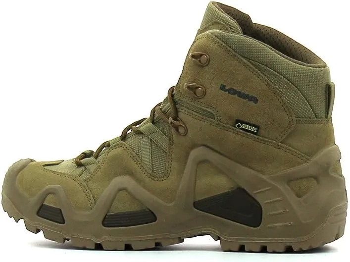 Lowa mens Hiking Boots