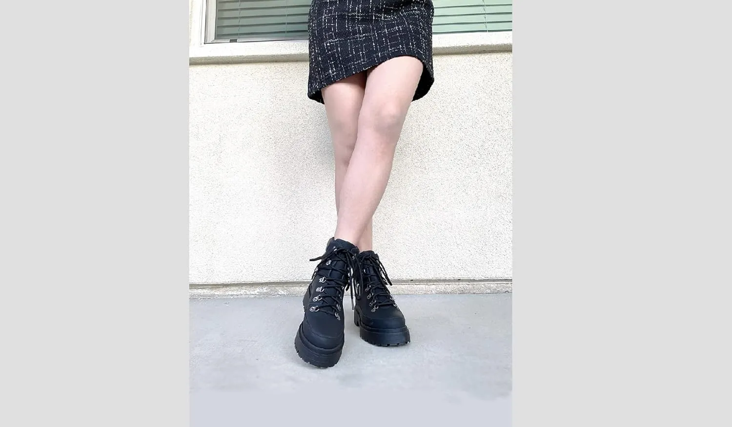 Luckers Womens Lace Up Platform Lug Sole Combat Boots