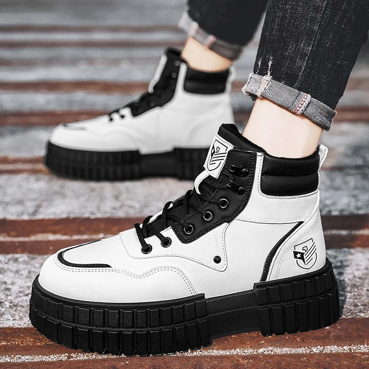 Men's and Women's Snow Boots Insulated Fur Liner Winter Warm Hiking Shoes Walking Sneaker