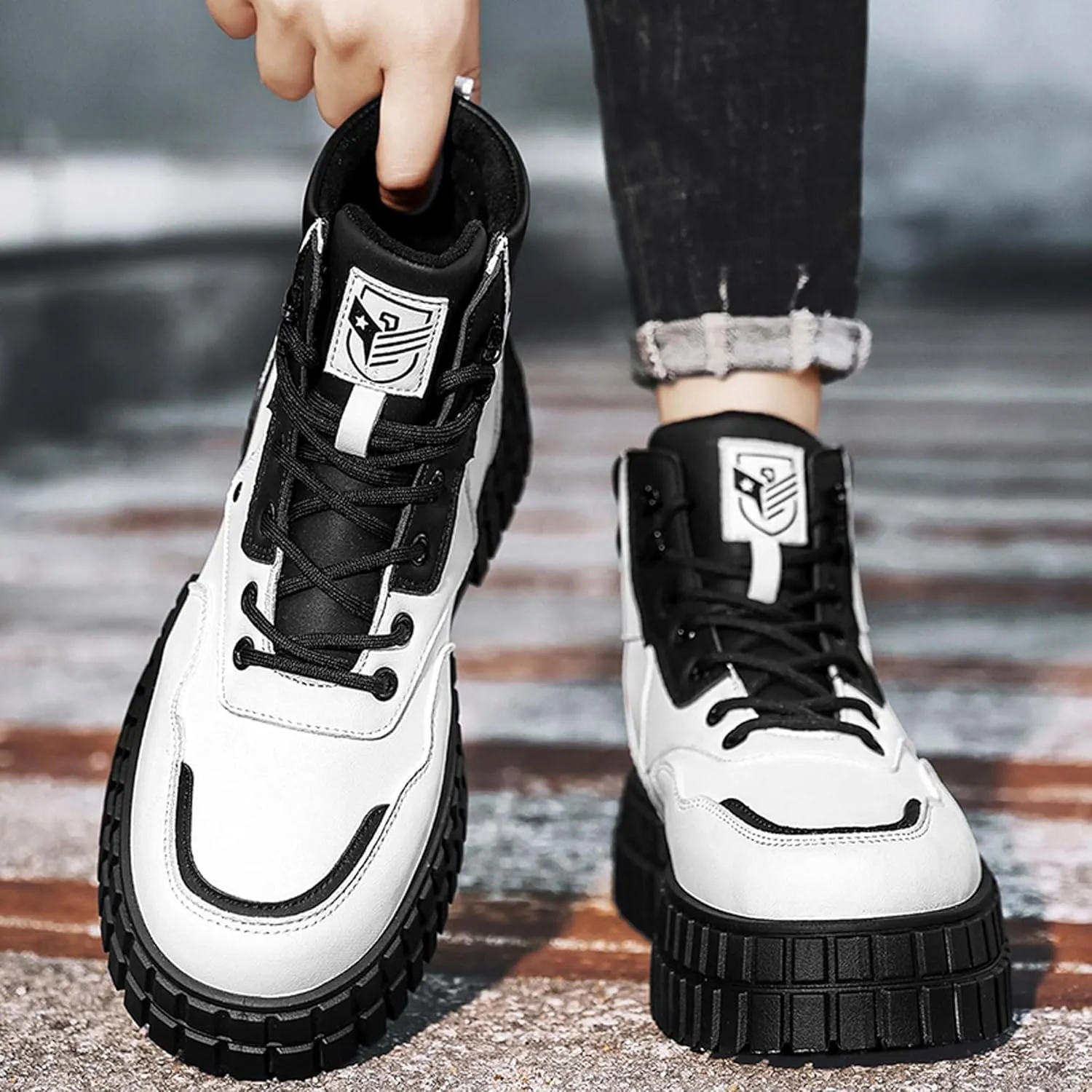 Men's and Women's Snow Boots Insulated Fur Liner Winter Warm Hiking Shoes Walking Sneaker