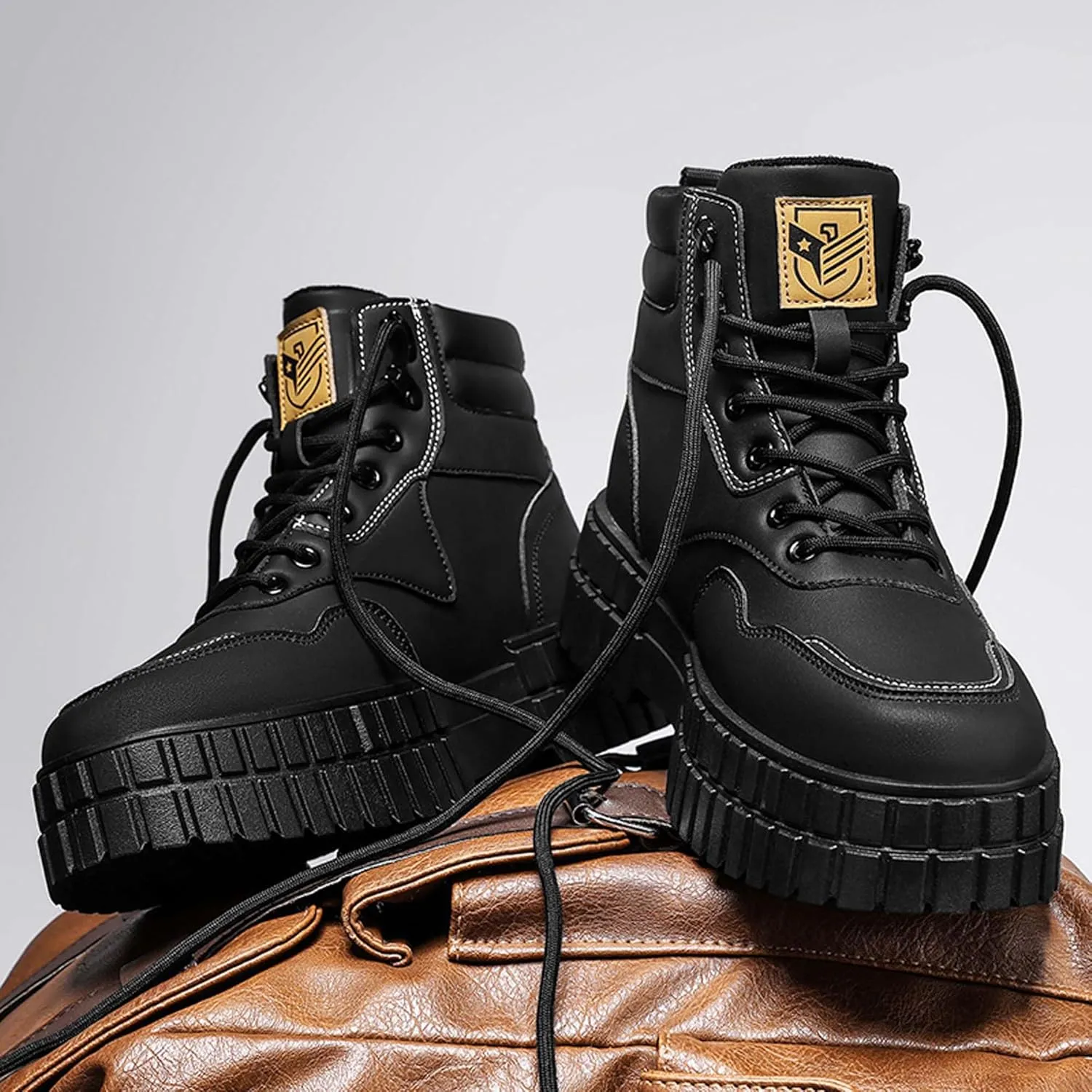 Men's and Women's Snow Boots Insulated Fur Liner Winter Warm Hiking Shoes Walking Sneaker