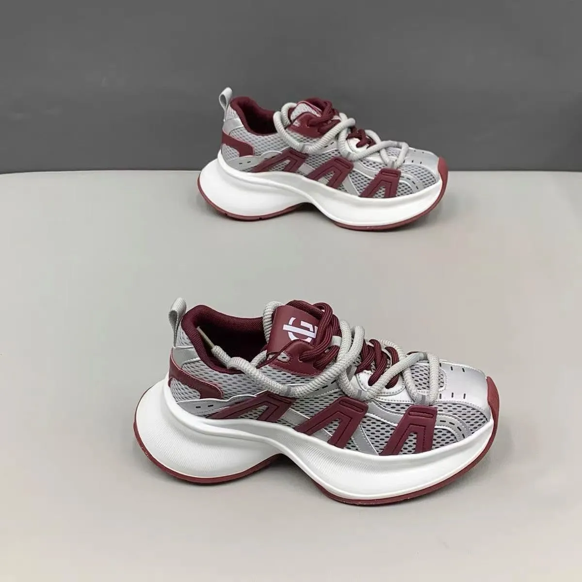Men's Casual Sports Shoes - Low-top lace-up Shoes, mesh Upper, Durable PVC Sole, Breathable Fabric Lining, Suitable for Both Outdoor and Daily use