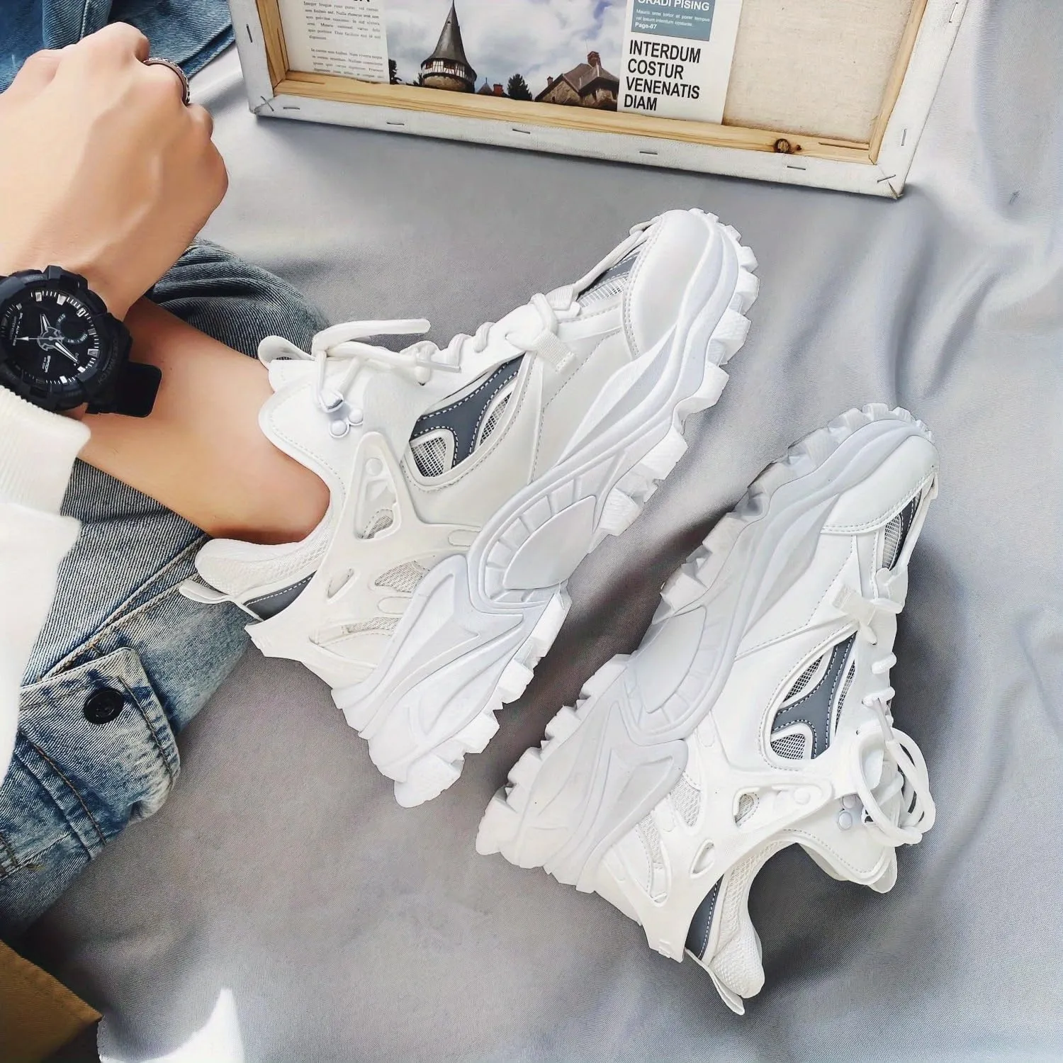 Men's Cloud Pattern Round Toe Lace-Up Thick Sole Athletic Sneakers, Casual Sports Shoes for All Seasons, Breathable Fabric Upper, PVC Sole, Spring Summer Autumn Winter