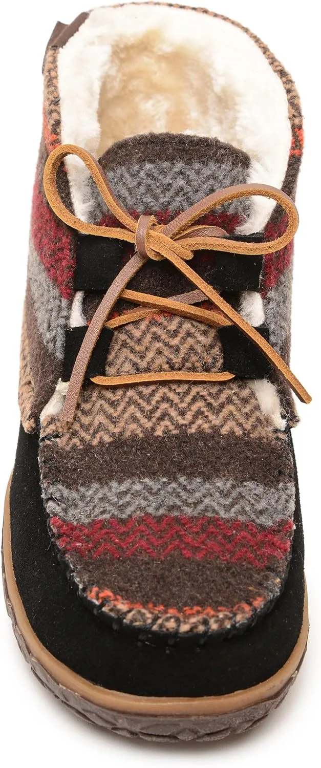 Minnetonka Womens Torrey Laceup Boot