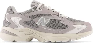 New Balance 725 Unisex Sneakers