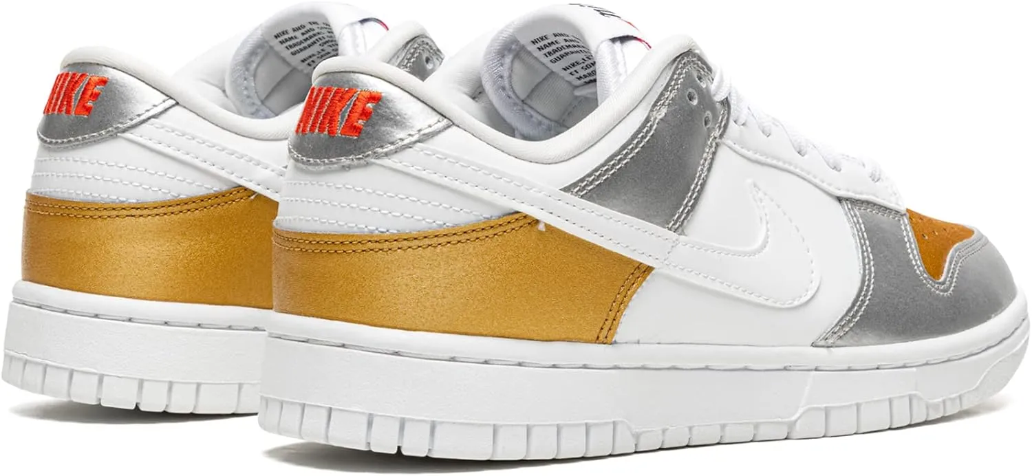 Nike womens Classic