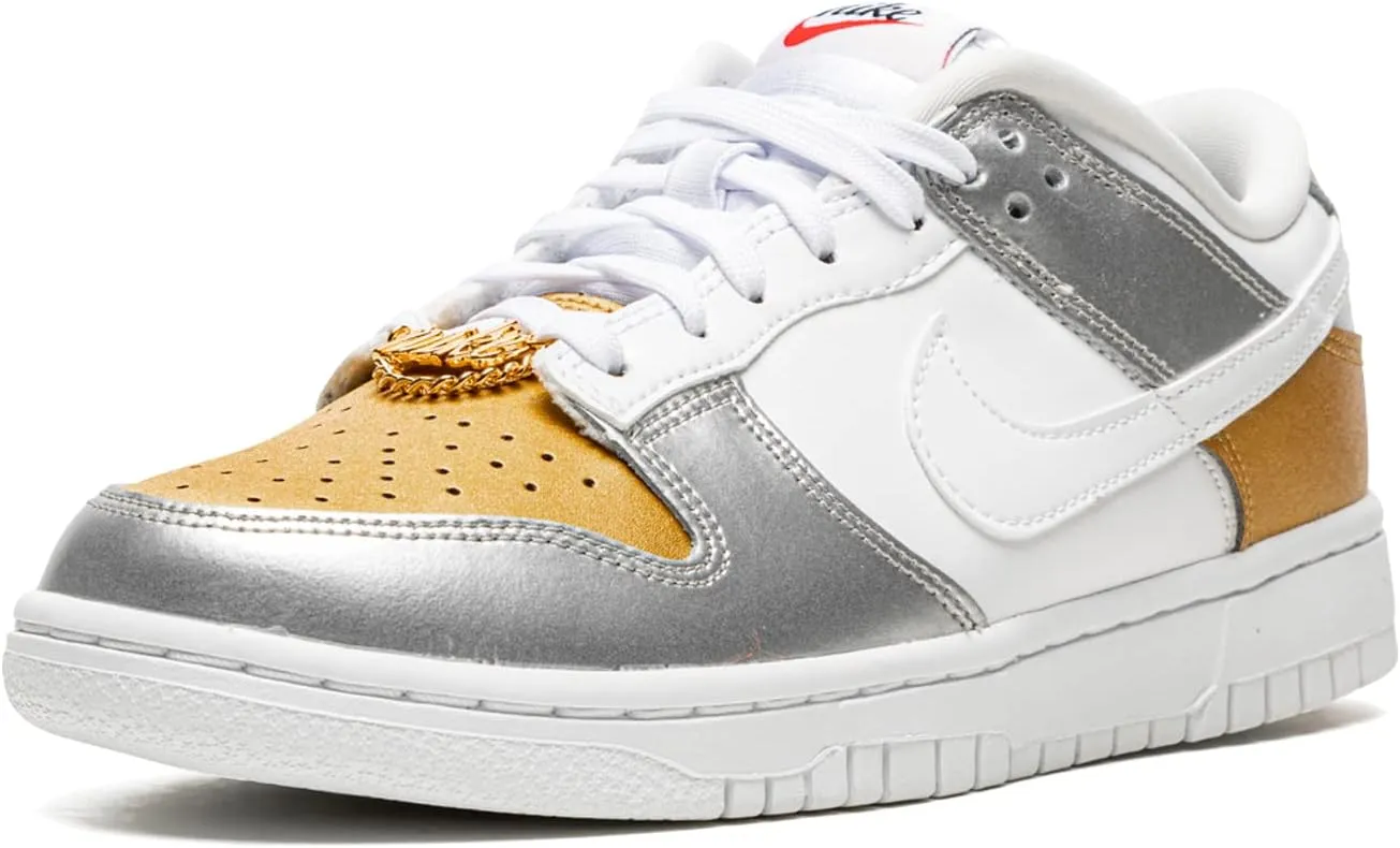 Nike womens Classic