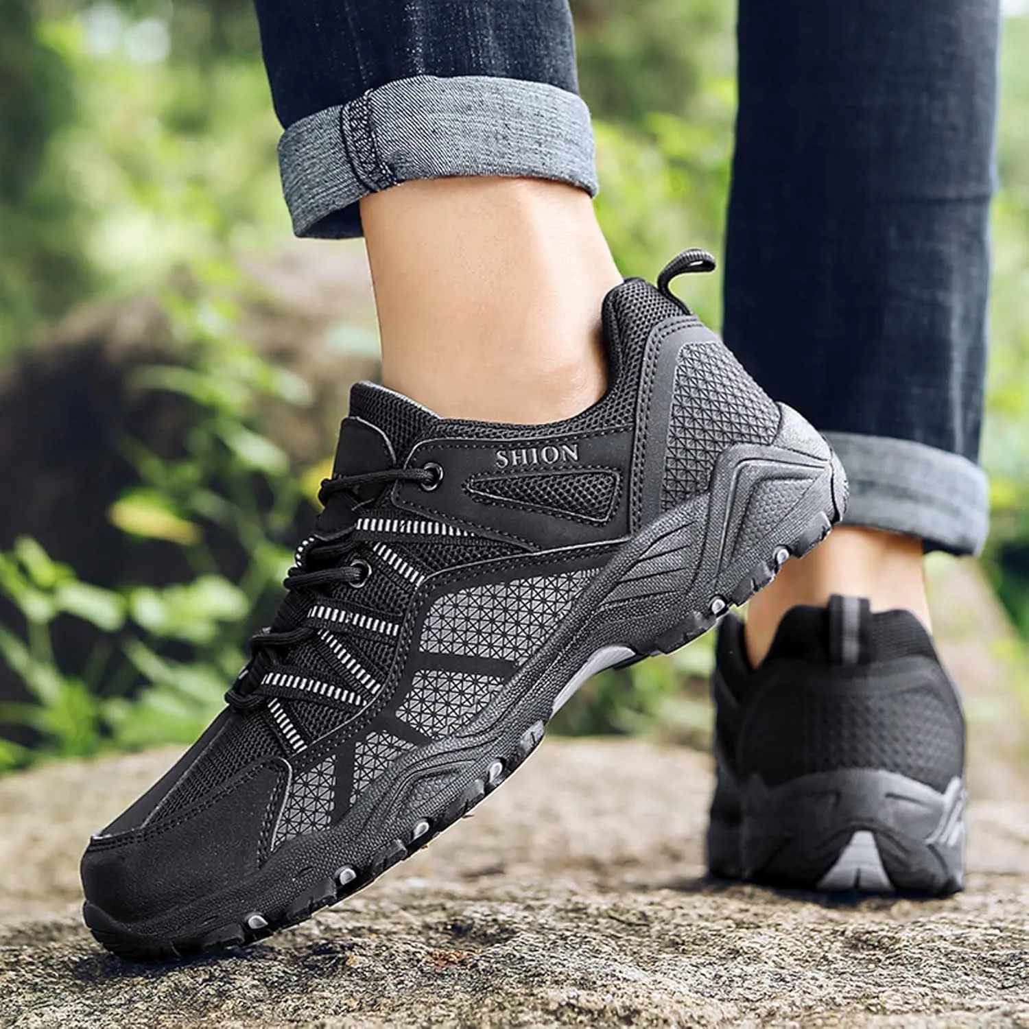 Outdoor walking boots, breathable mesh ankle shoes with rubber soles, hiking boots, anti slip hiking boots