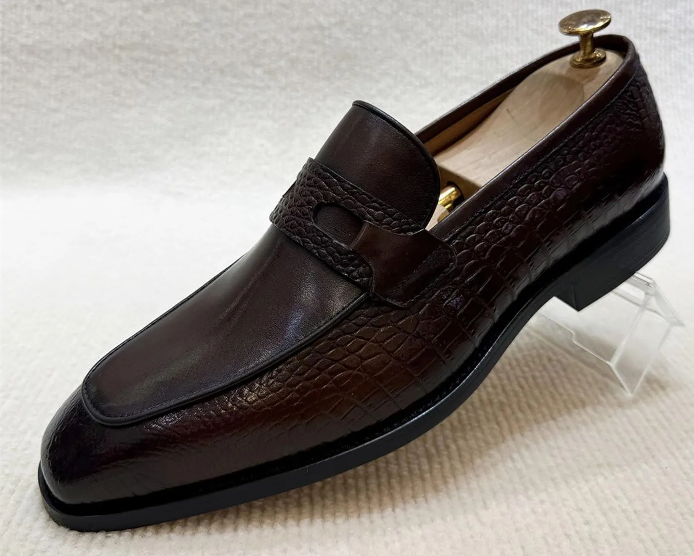 Santimon Men??s Slip-On Formal Dress Shoes - Luxury Leather Penny Loafers - Business Casual Comfort Mocasines for Office & Wedding