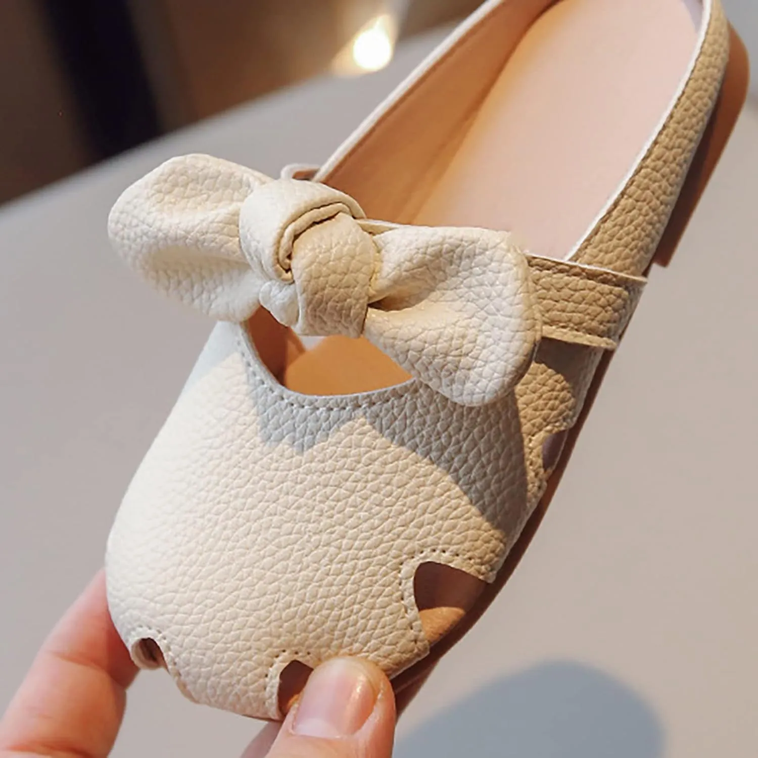 sfdgfhyf Toddler Girls Fashion Shoes Children Girls Slippers Closed Toe Open Heel Outer Wear Slippers Small Girls Soft