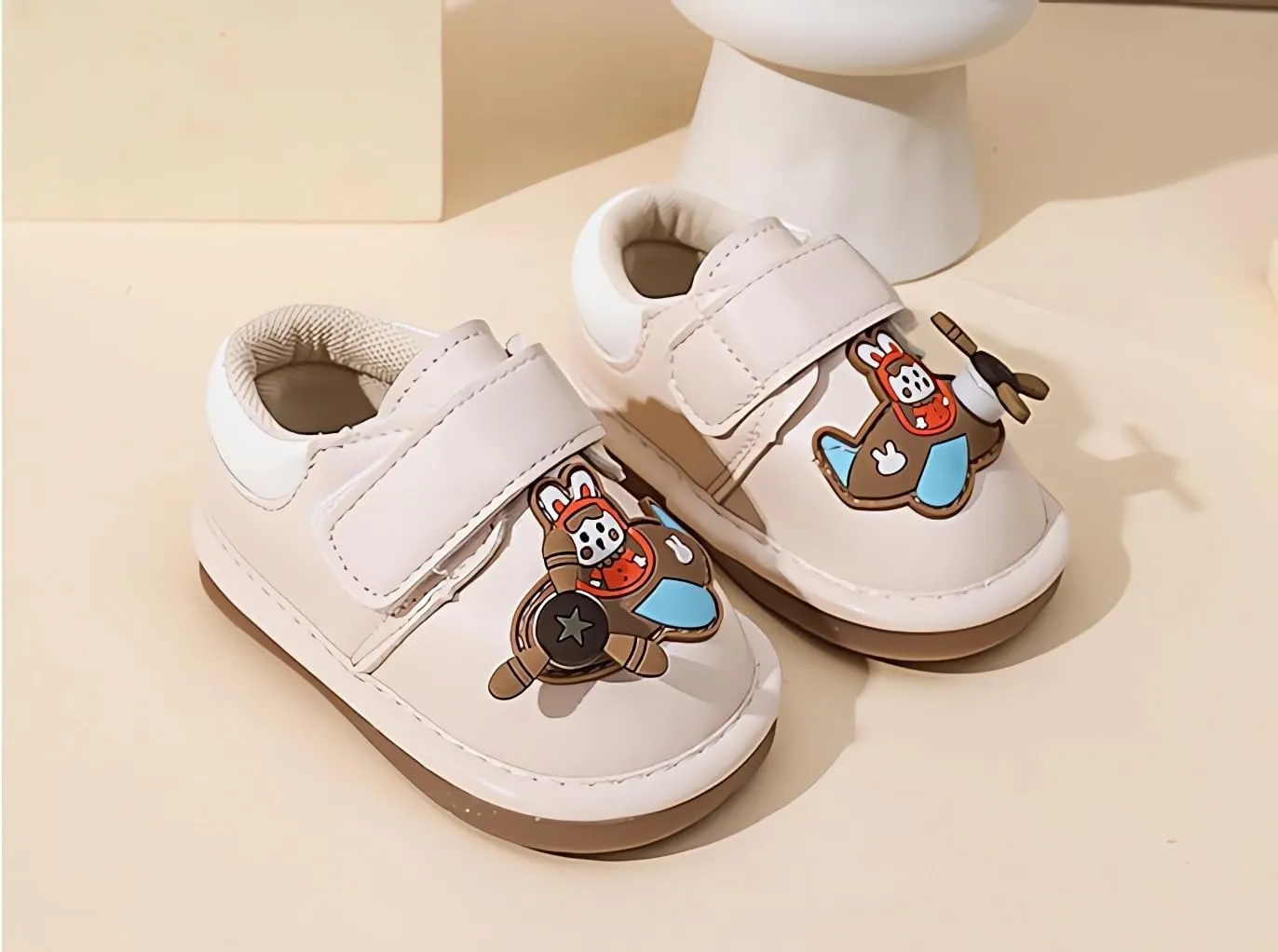 Squeaky Casual Cartoon Anti-Slip Rubber Sole Toddler First Walkers Shoes for Boys Girls??Khaki/Beige/Pink,Sole Length 11.5-13.5cm??