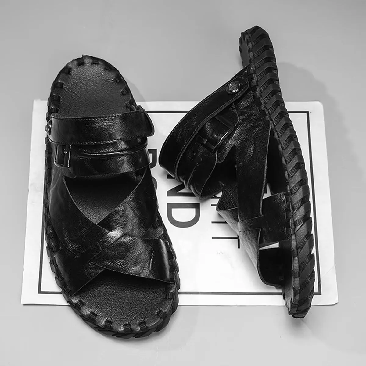 Summer Hand-Stitched Casual Sandals - Breathable Lightweight Design for Men