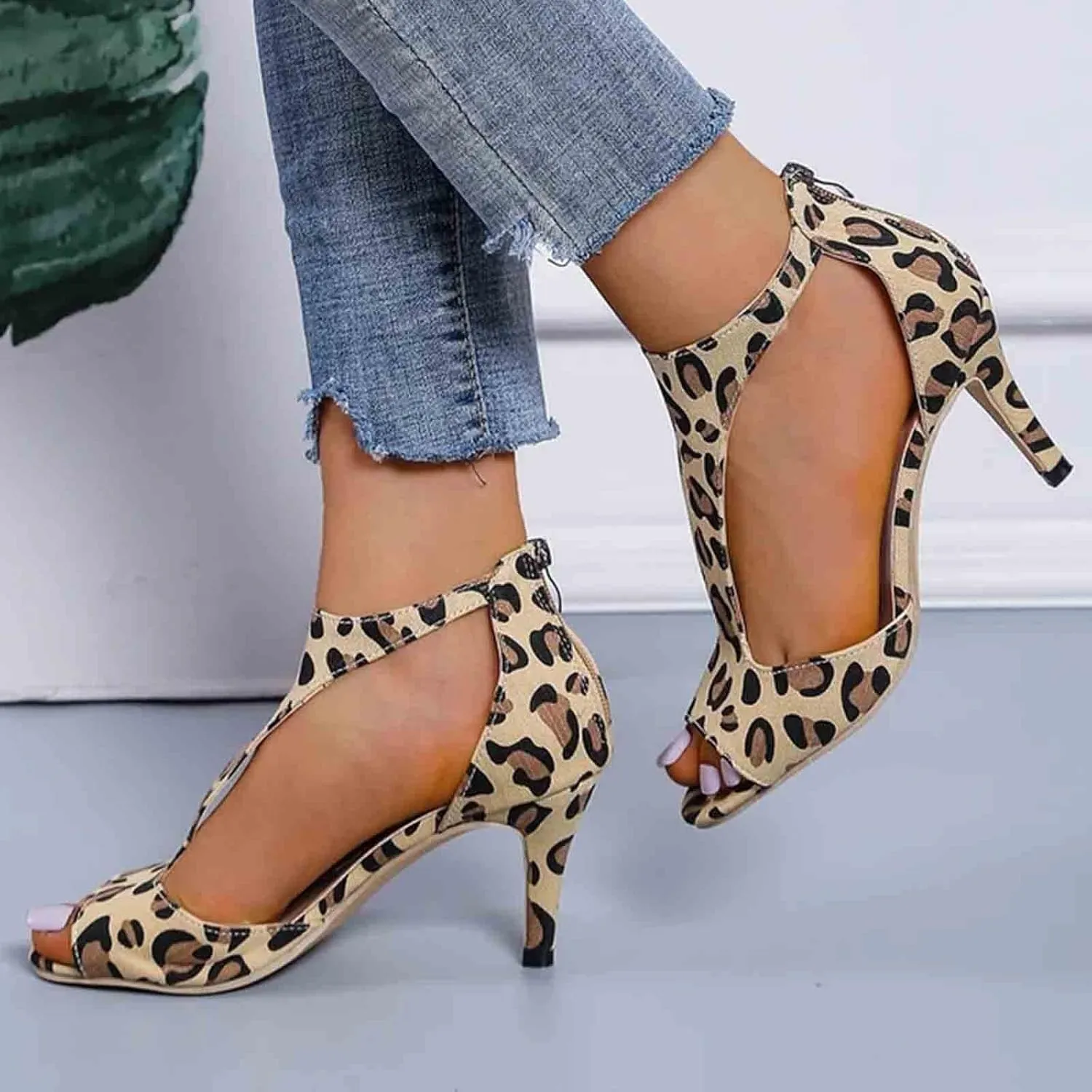 Summer Sandals For Women 2025,Dressy Summer Casual Suede Leather Sandal Orthopedic Back Zipper Dress Fish Mouth Closure Orthotic High Heels Beach Boho Outdoor Shoes for Daily Wear
