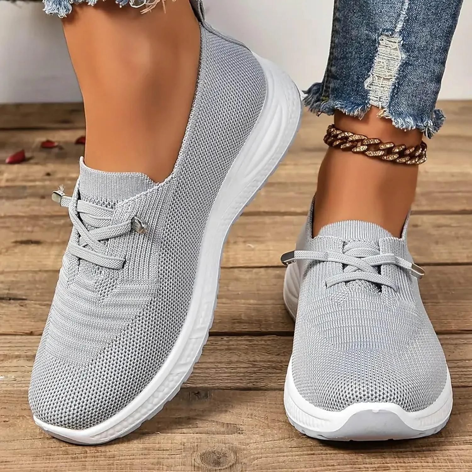 Womens Casual Walking Shoes Slip On 2025 Summer Lightweight Womens Sandals Comfortable Breathable Closed Toe Shoes