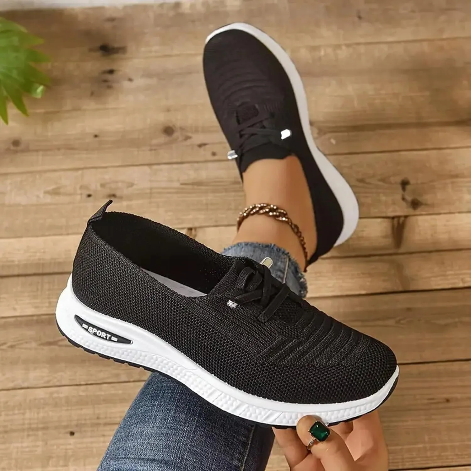 Womens Casual Walking Shoes Slip On 2025 Summer Lightweight Womens Sandals Comfortable Breathable Closed Toe Shoes