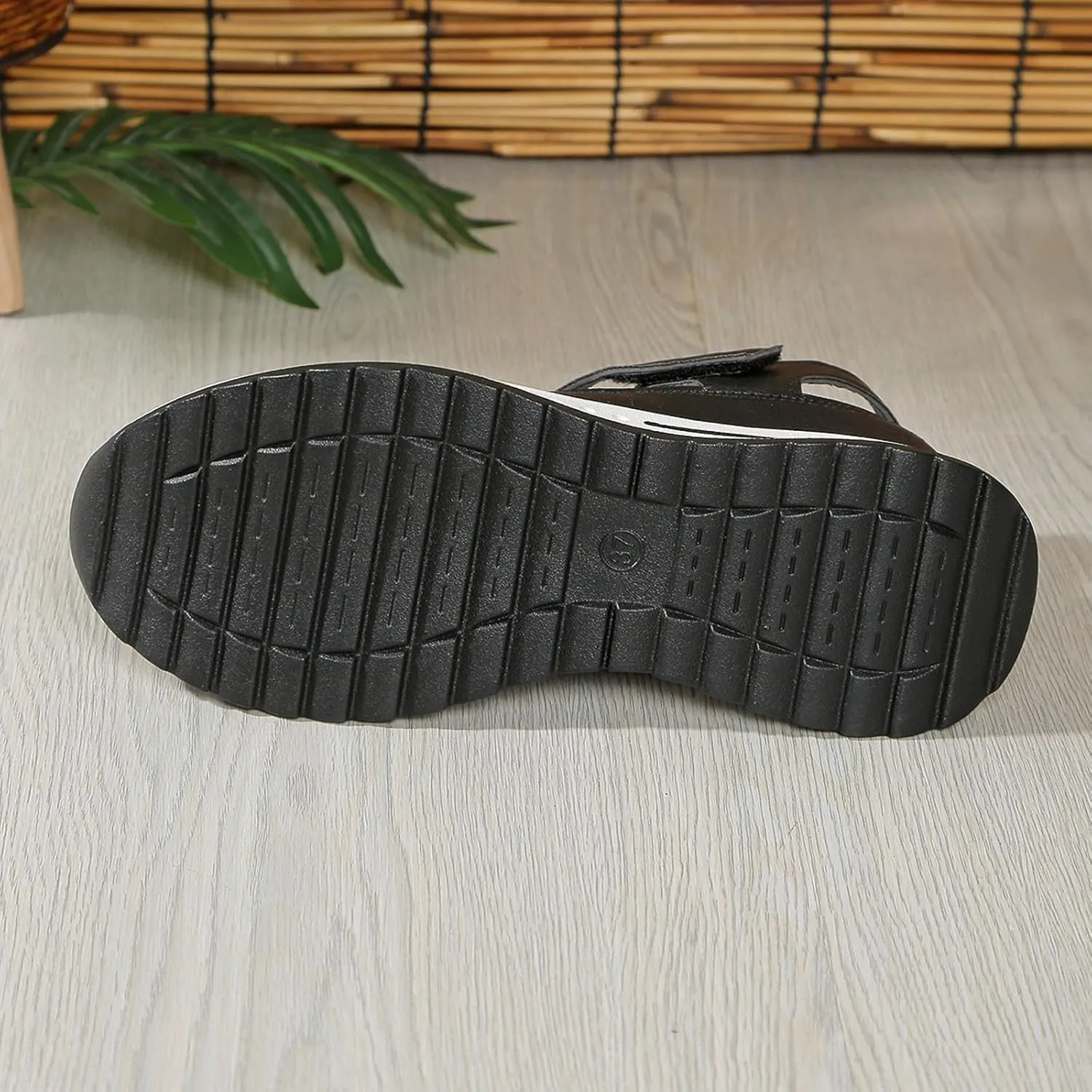 Womens Comfy Wedge Sandals Orthopedic Closed Toe Hollow Out Cushioned Footbed Arch Support Sports Sandal Ladies Comfortable Summer Adjustable Strappy Shoes for Hiking Walking Outdoor Indoor