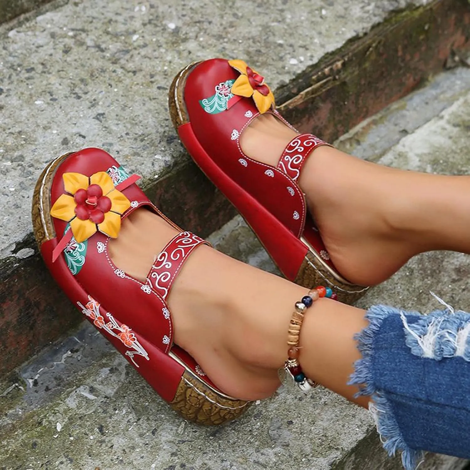 Womens Flats Closed Toe Clog Sandals Vintage Floral Pattern Slip On Comfort Shoes Handmade Style Unique Travel Casual