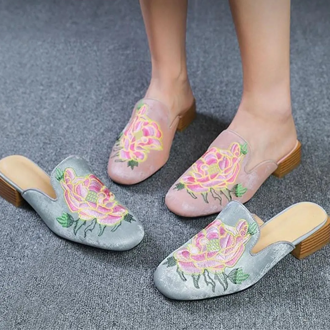 WomenS Genuine Leather Fashion Mules with Medium Square Heel and Flower Embroidery Pull-On Style for Outdoor Wear Mules