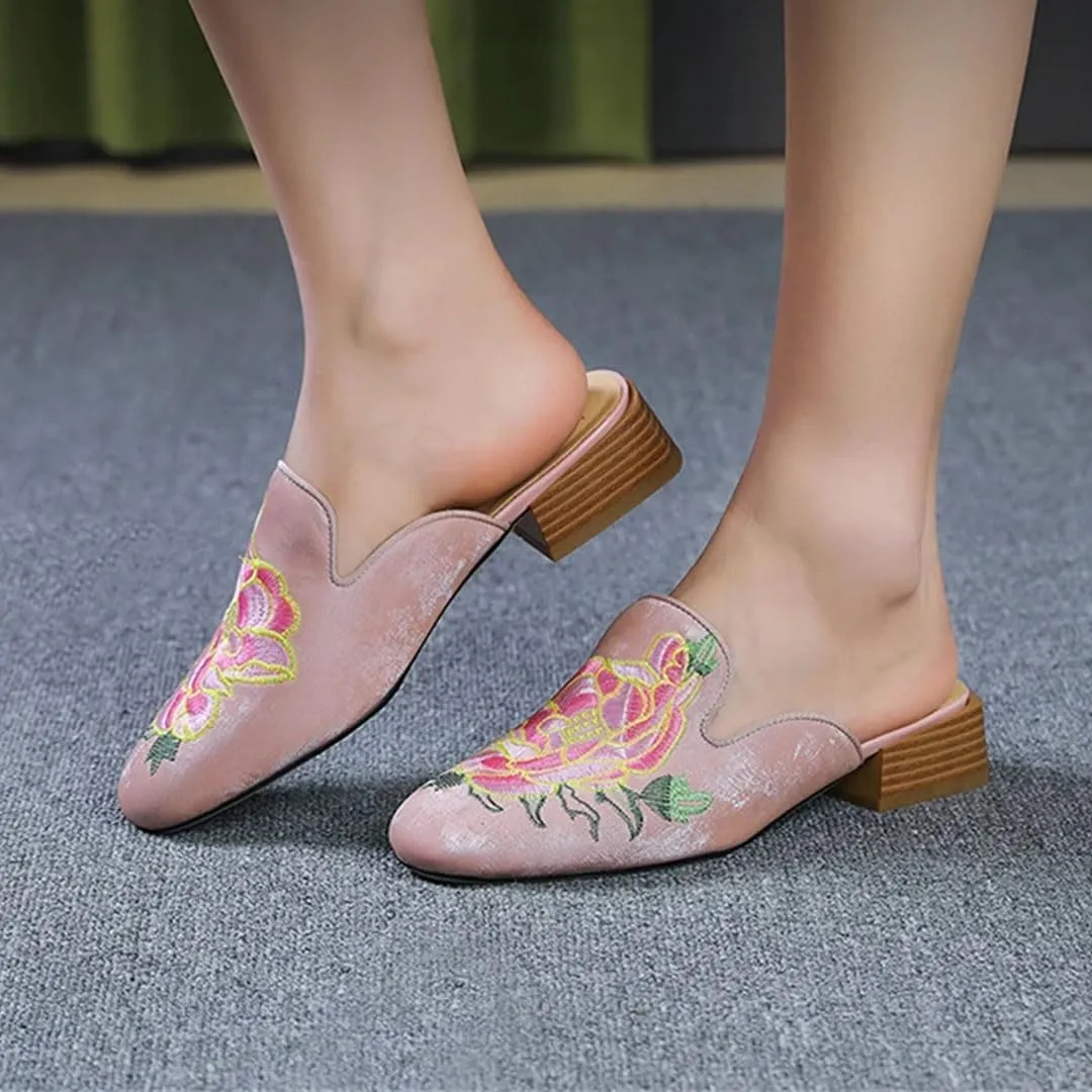 WomenS Genuine Leather Fashion Mules with Medium Square Heel and Flower Embroidery Pull-On Style for Outdoor Wear Mules