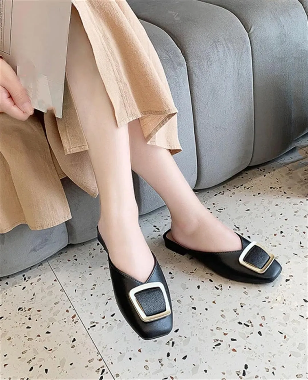 WomenS Low Square Heel Pull On Leisure Fashion Metal Decoration Mules for Daily Shopping and Walking