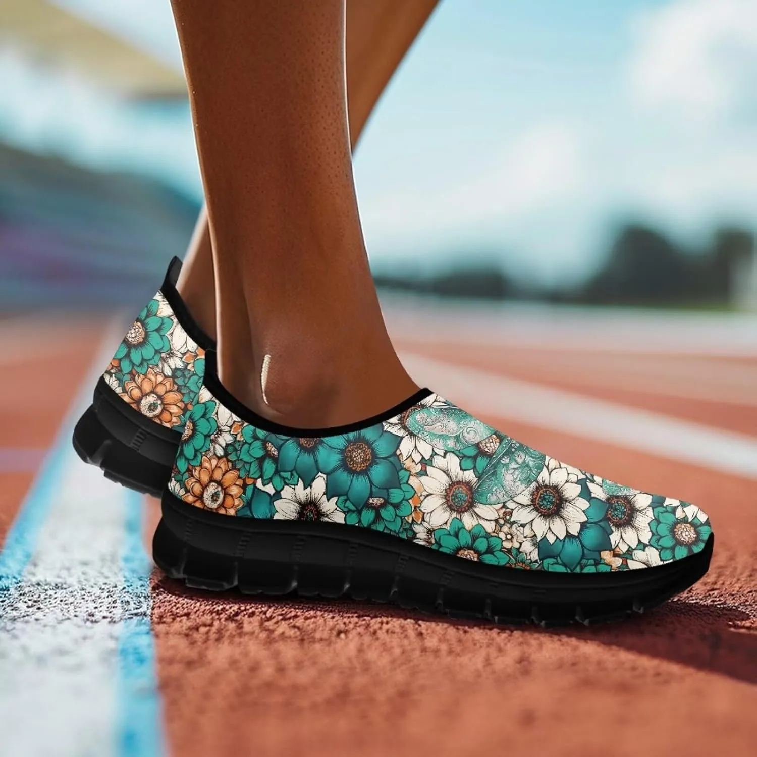 Women's Mesh Slip On Walking Shoes Comfortable Teenis Workout Sneakers Lightweight Low Top Athletic Shoes with Anti Slip Sole