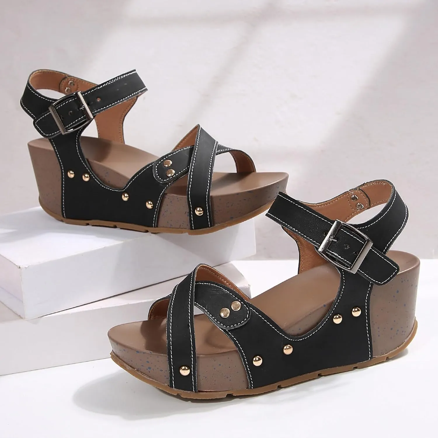 Women's Summer Platform Sandals Thick Wedge Heeled Buckle Sandals Flat Bottomed Fish Mouth Dark Wedges for